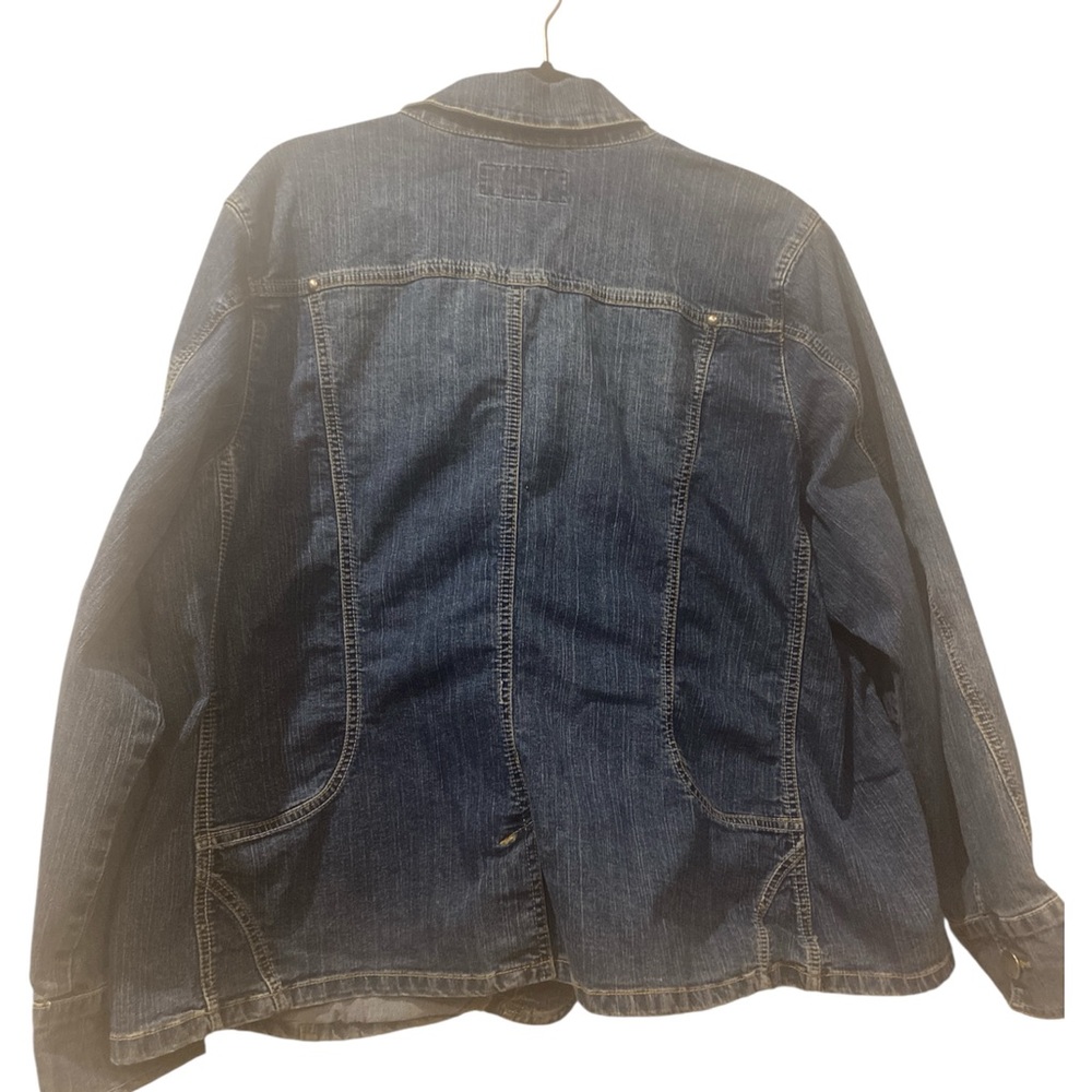Denim Jacket with Button Closure - Picture 3 of 4